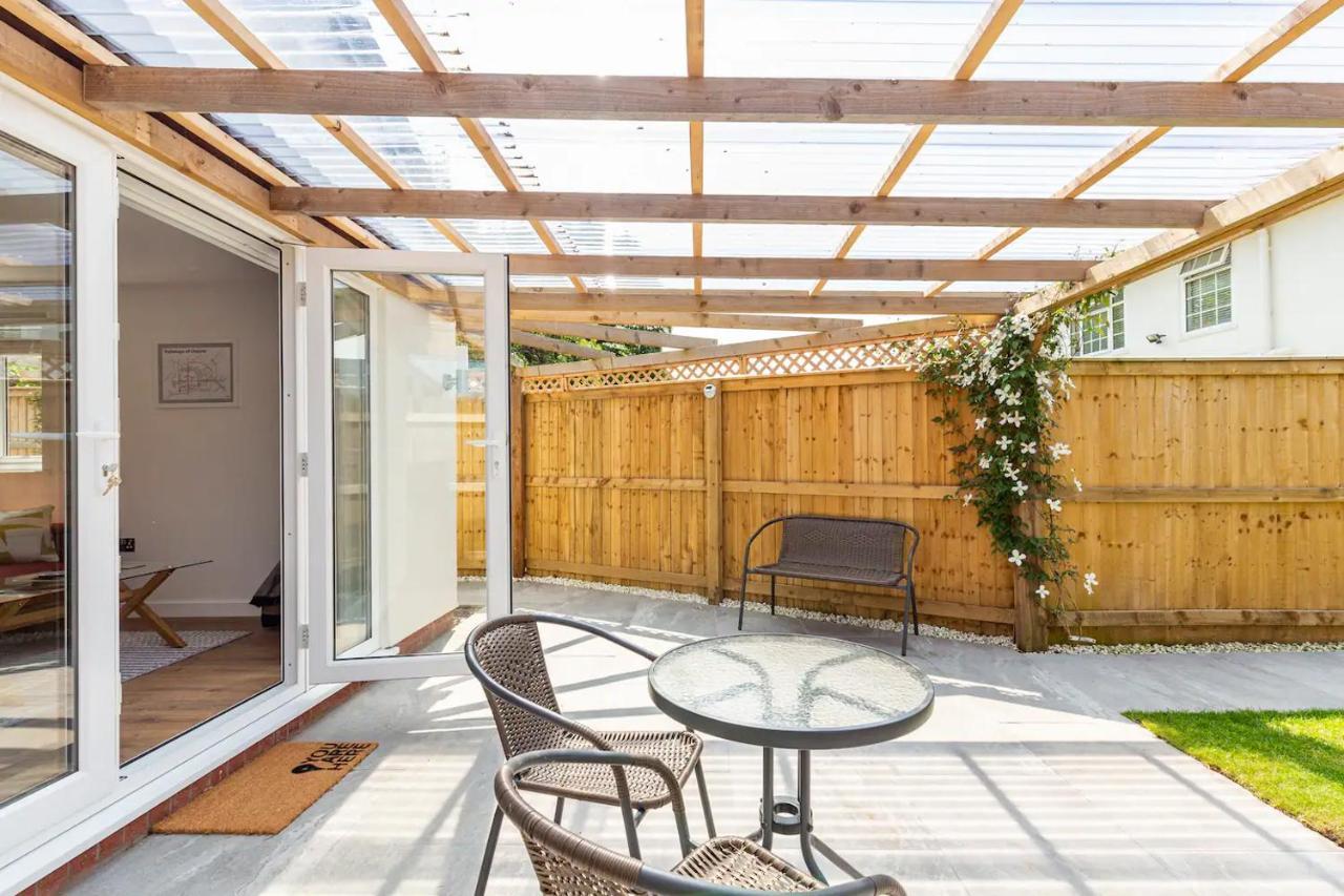 Charming Chester Studio With Private Garden & Free Parking Eksteriør bilde