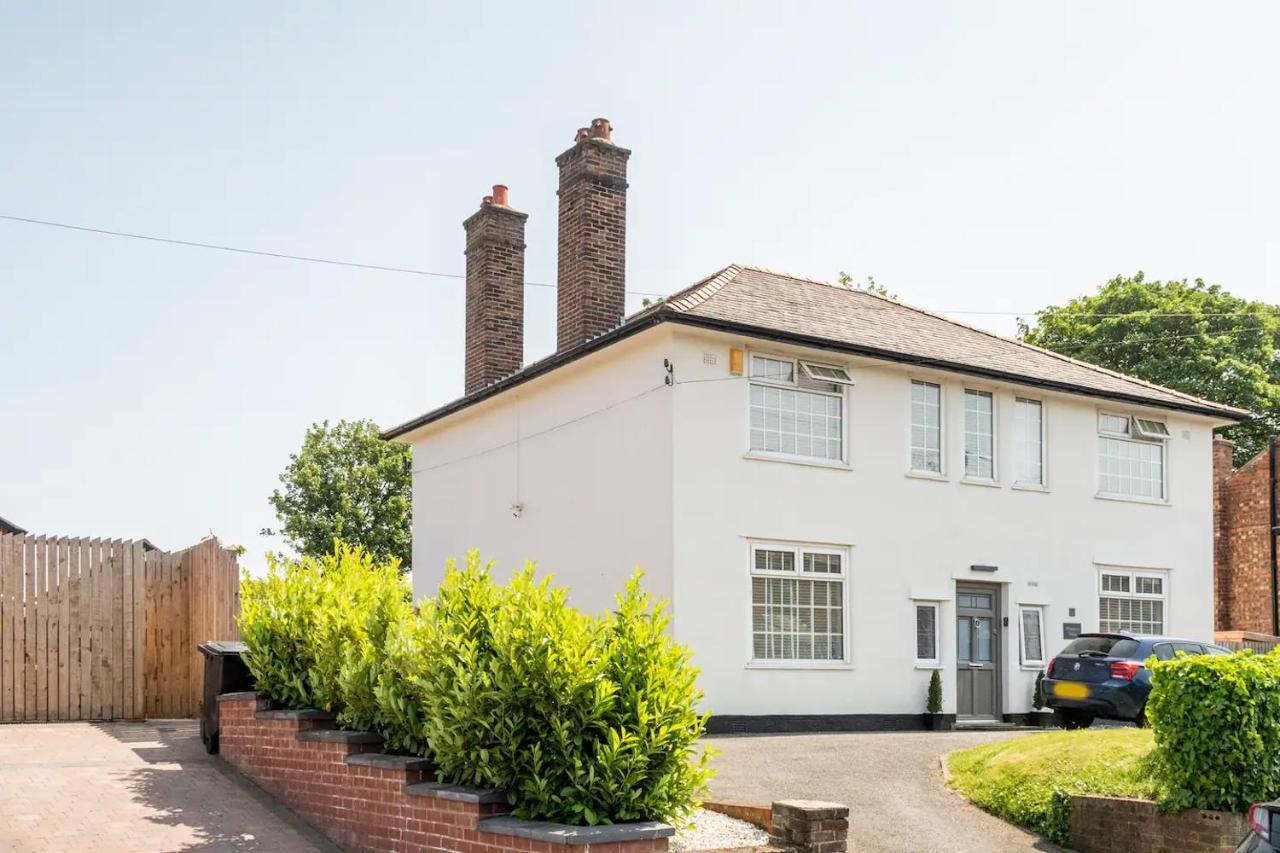 Charming Chester Studio With Private Garden & Free Parking Eksteriør bilde